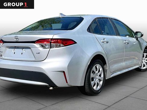 Certified 2022 Toyota Corolla LE FWD image 13