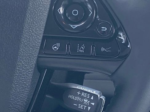 Used 2020 Toyota Prius Prime Limited w/ Carpet Mat Package FWD image 10