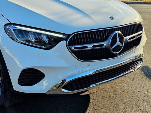 New 2026 Mercedes-Benz GLC 300 4MATIC image 3