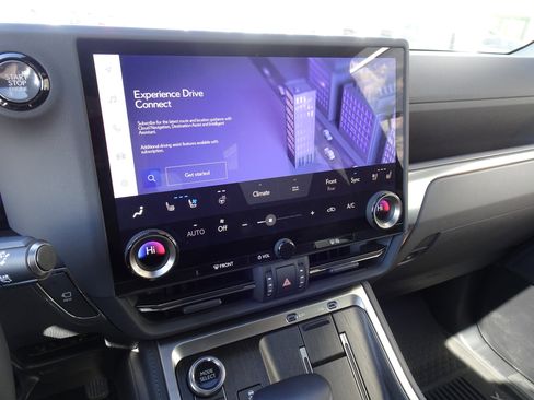 Used 2024 Lexus GX 550 w/ Accessory Package (2T) AWD/4WD image 21