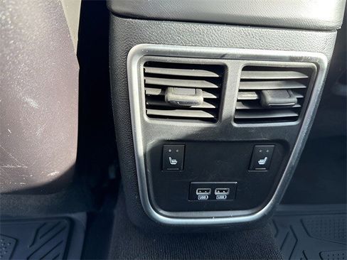 Used 2020 Dodge Charger SXT w/ Leather Interior Group image 22