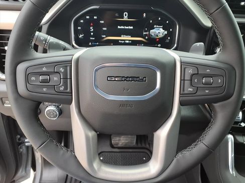 New 2026 GMC Sierra 1500 Denali w/ Denali Reserve Package image 19
