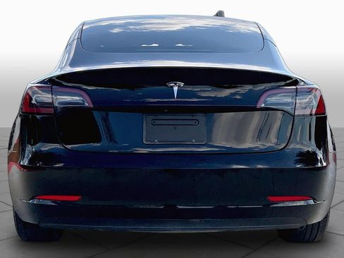 Used 2023 Tesla Model 3 Standard Range RWD image 4