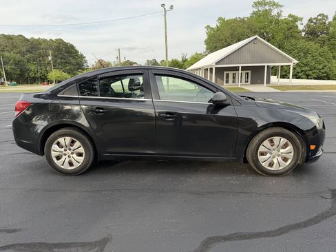 Used 2012 Chevrolet Cruze LS w/ Connectivity Package FWD image 4