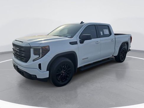 Used 2023 GMC Sierra 1500 Elevation image 7