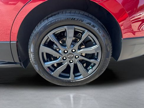 Used 2022 Chevrolet Equinox RS w/ LPO, Hit The Road Package FWD image 37