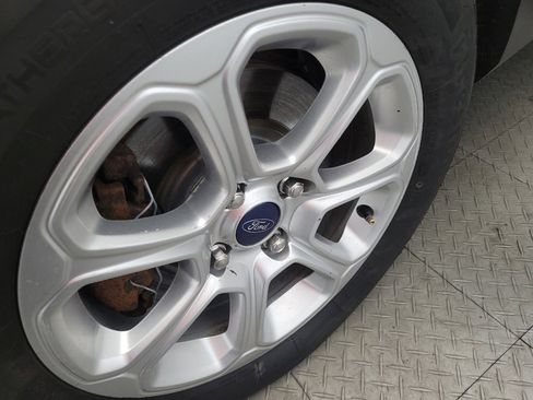 Used 2018 Ford EcoSport SE image 31