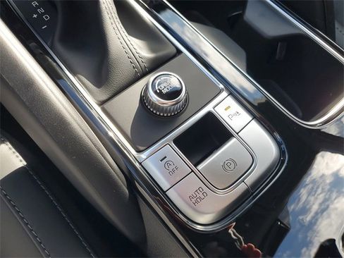 New 2025 Kia Telluride S image 38