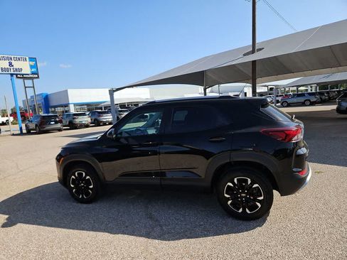 Used 2023 Chevrolet TrailBlazer LT w/ Convenience Package AWD/4WD image 5