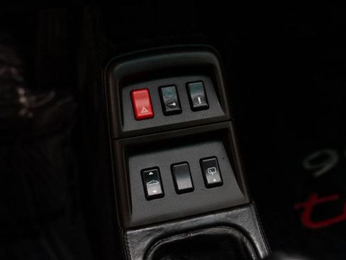 Used 1996 Porsche 911 Turbo image 12