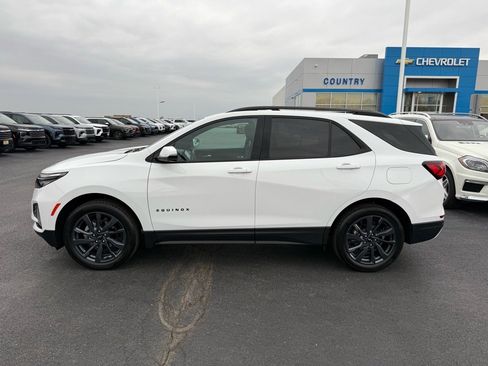 Used 2024 Chevrolet Equinox RS w/ RS Leather Package image 2