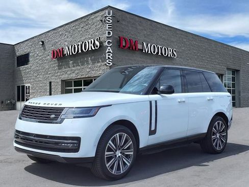 Used 2024 Land Rover Range Rover Autobiography image 1