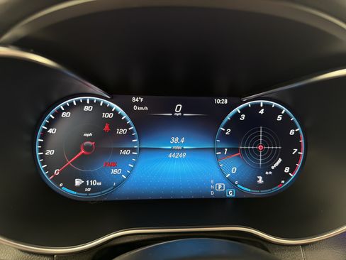 Used 2022 Mercedes-Benz GLC 300 4MATIC image 17