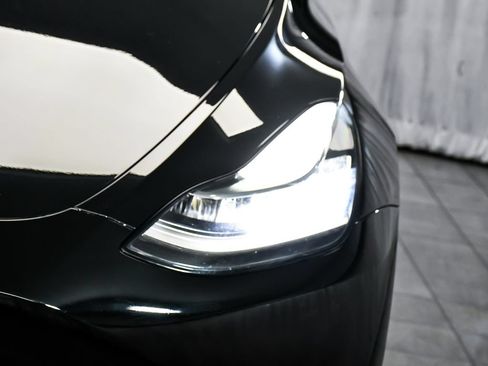 Used 2021 Tesla Model Y Long Range AWD/4WD image 60