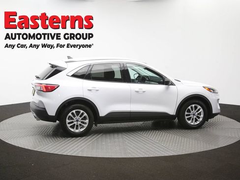 Used 2022 Ford Escape SE FWD image 43