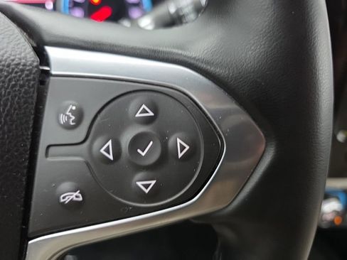 Used 2023 Chevrolet Traverse LT AWD/4WD image 26