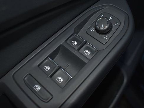 Used 2024 Volkswagen GTI Autobahn image 16