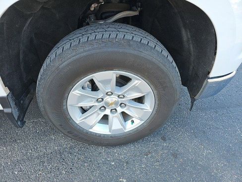 Used 2025 Chevrolet Silverado 1500 LT image 10