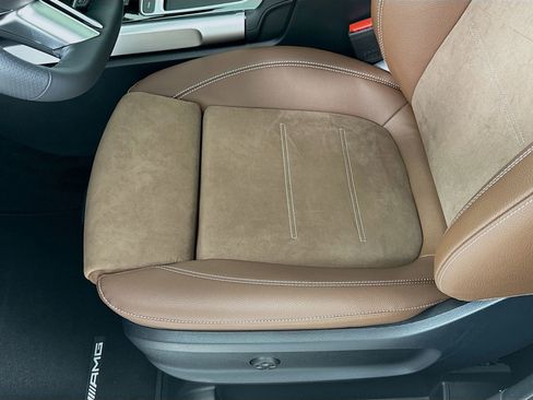 New 2026 Mercedes-Benz GLB 250 image 19