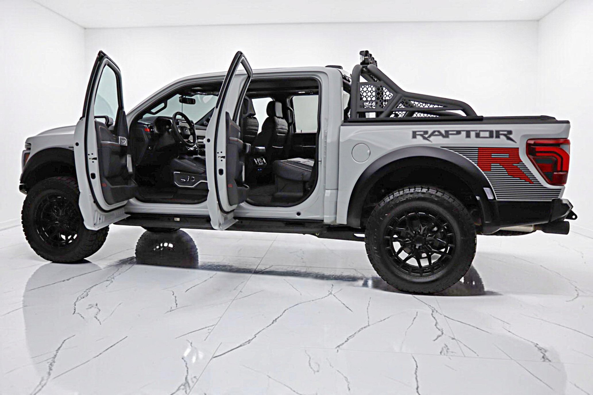 Used 2026 Ford F150 Raptor w/ Equipment Group 803A Raptor R AWD/4WD image 5