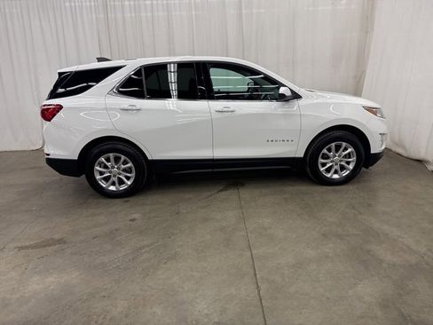 Used 2018 Chevrolet Equinox LT image 26