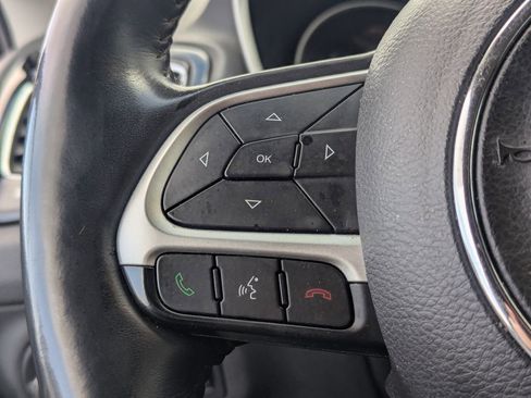 Used 2018 Jeep Compass Limited w/ Safe & Security Group AWD/4WD image 23