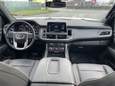 Used 2021 GMC Yukon XL SLT image 20