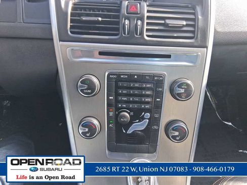 Used 2013 Volvo XC60 T6 AWD/4WD image 23