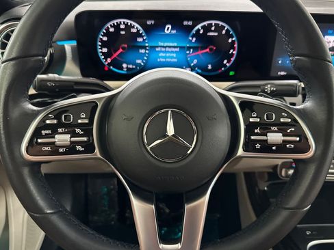 Used 2022 Mercedes-Benz A 220 image 22