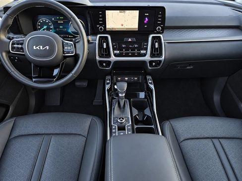 Used 2023 Kia Sorento SX AWD/4WD image 36
