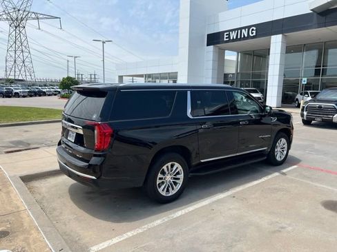 Used 2022 GMC Yukon XL SLT w/ SLT Premium Package RWD image 4