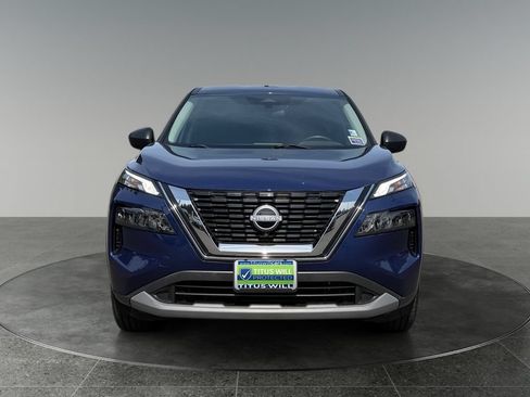 Used 2023 Nissan Rogue S AWD/4WD image 3