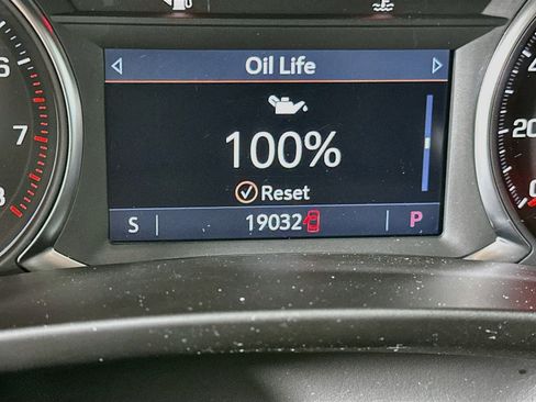 Used 2026 Chevrolet Blazer LT FWD image 19