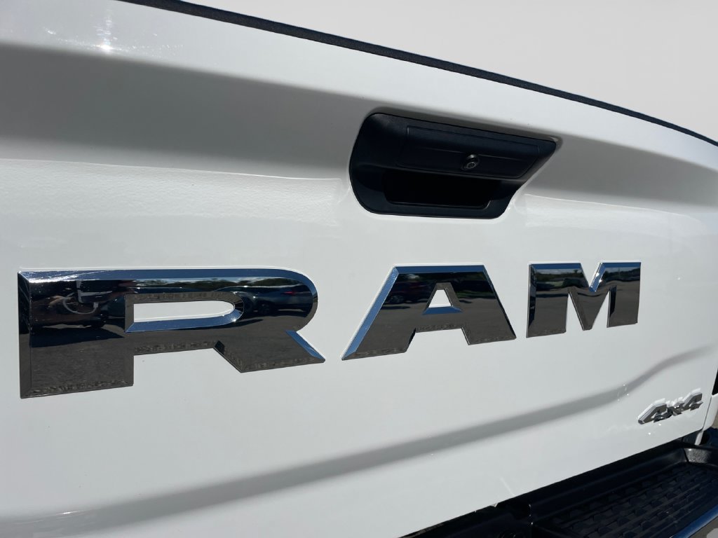 Used 2026 RAM 2500 Big Horn AWD/4WD image 17