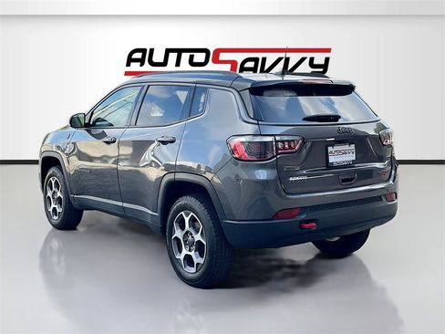 Used 2022 Jeep Compass Trailhawk image 5