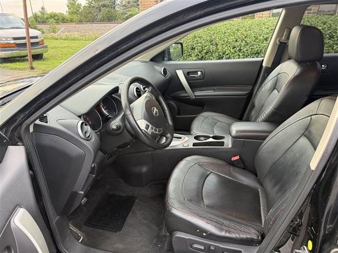 Used 2010 Nissan Rogue SL w/ Premium Pkg AWD/4WD image 5