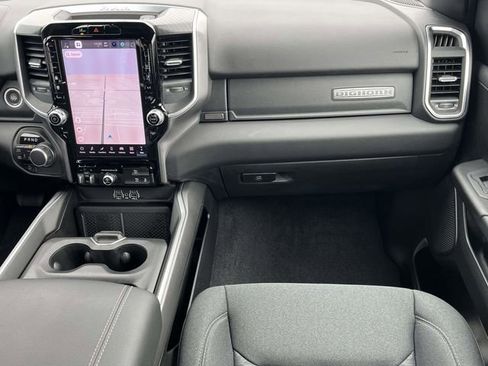 Used 2025 RAM 1500 Big Horn image 18