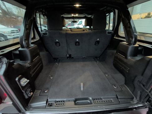 Used 2021 Jeep Wrangler Unlimited Sport image 16