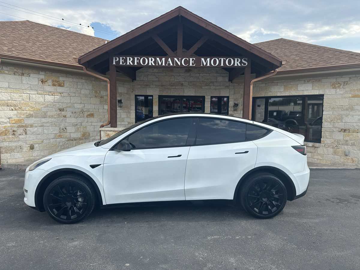 Used 2020 Tesla Model Y Long Range AWD/4WD image 2