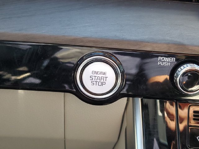 Certified 2024 Kia Carnival SX FWD image 24