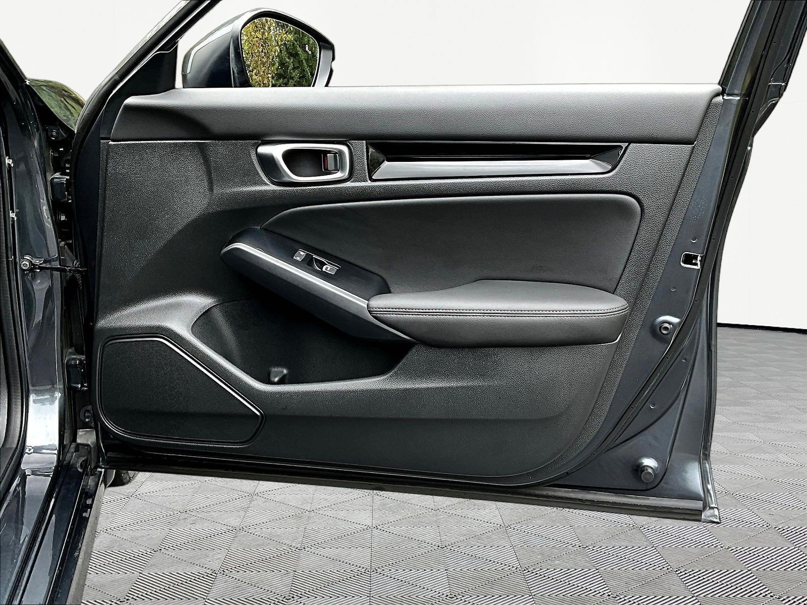 Certified 2024 Honda Civic Touring image 28