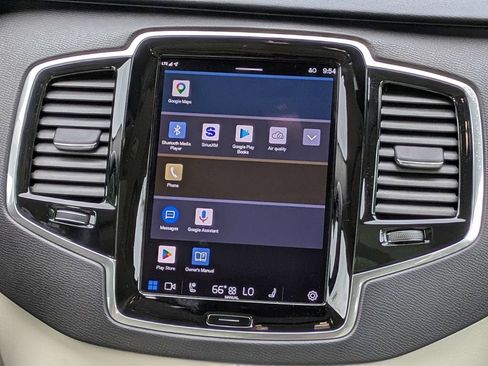 Used 2023 Volvo XC90 B6 Plus w/ Protection Package Premier AWD/4WD image 16