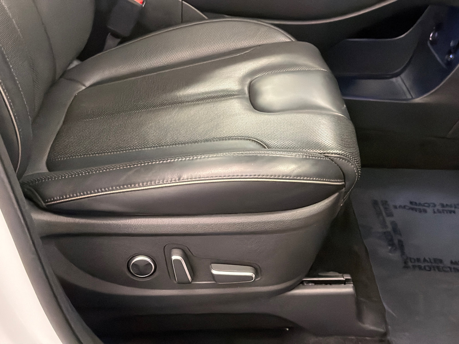 Used 2025 Hyundai Palisade Calligraphy AWD/4WD image 13