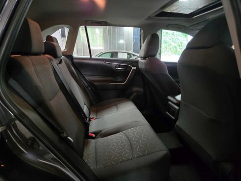 Used 2019 Toyota RAV4 XLE w/ All Weather Liner Package AWD/4WD image 12