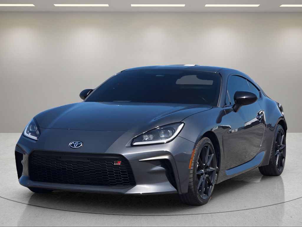 Used 2023 Toyota GR86 Premium w/ ALL Weather Mat Package (TMS) RWD image 3