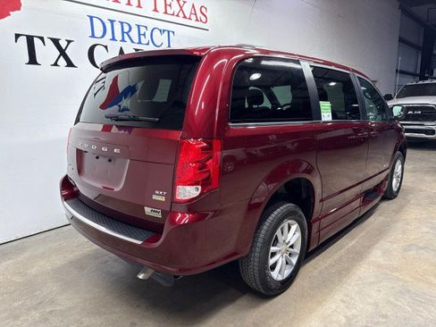 Used 2019 Dodge Grand Caravan SXT FWD image 8