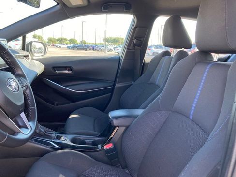 Used 2022 Toyota Corolla SE image 9