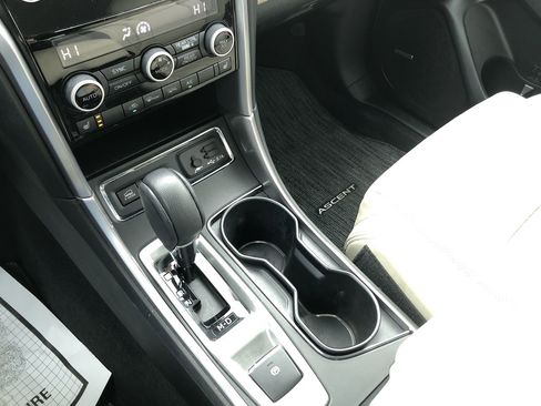 Used 2021 Subaru Ascent Limited w/ Technology Package image 20