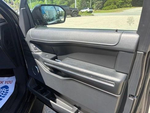Used 2023 Ford Expedition Max XLT AWD/4WD image 26