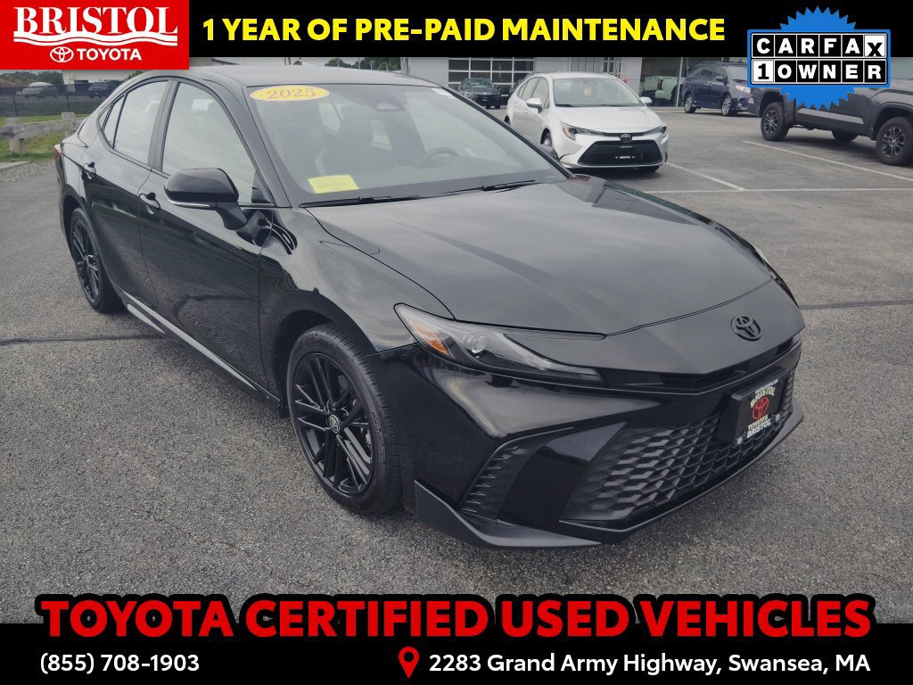 Used 2025 Toyota Camry SE w/ Convenience Package AWD/4WD image 1